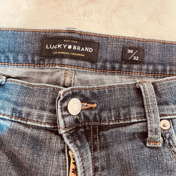 lucky Brand mens jeans  36/32 denim - Picture 4 of 9